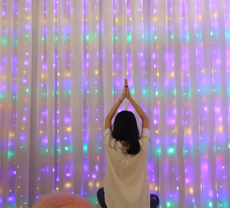 GlowCurtain™ – Magic LED String Lights